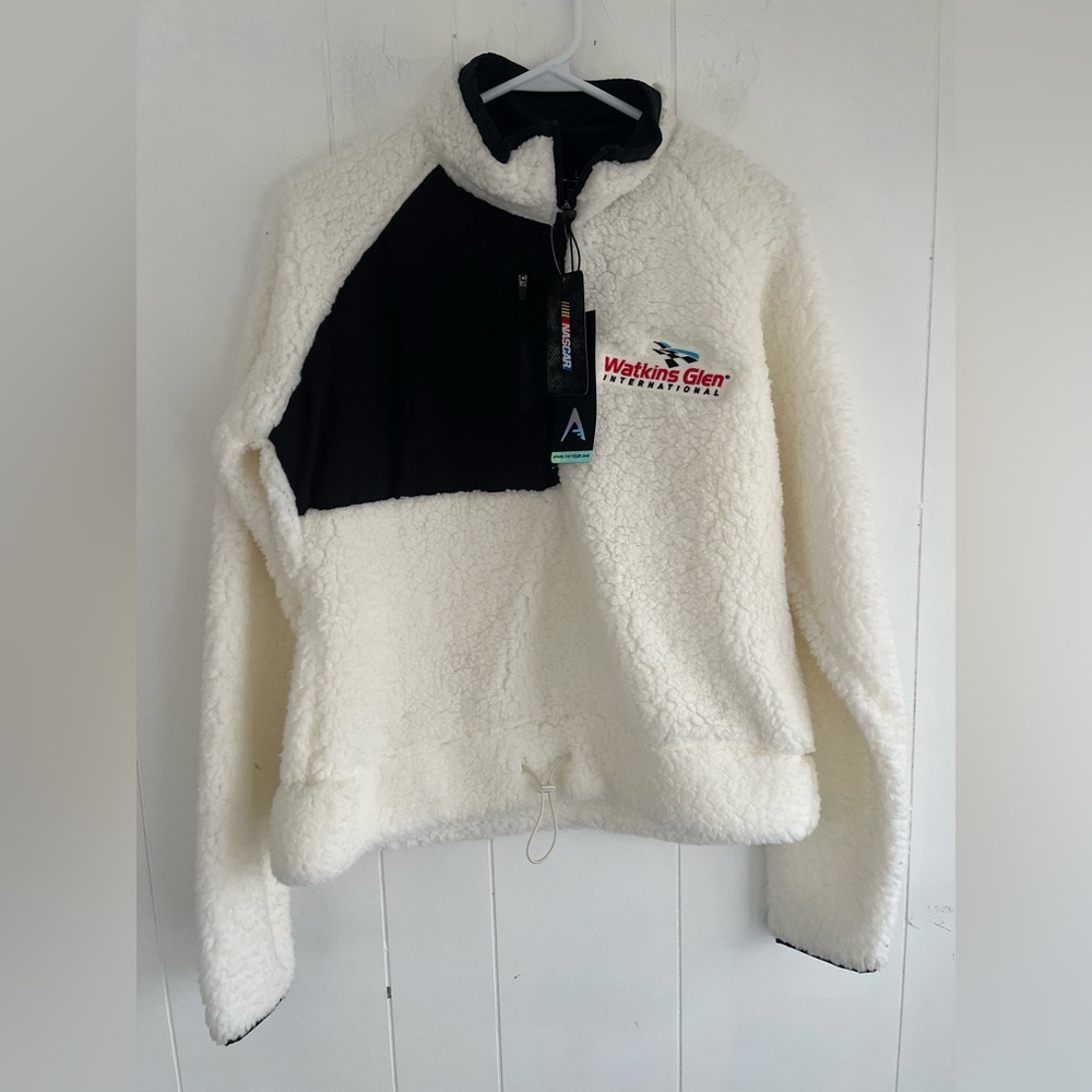 NEW Watkins Glen Sherpa Fleece Jacket Antigua NASCAR size Large